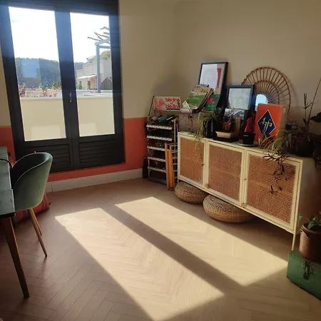 Rooftop 75 M2, Appt 65 M2, 2 Rooms, Coeur *