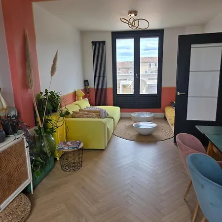 Apartament Rooftop 75 M2, Appt 65 M2, 2 Rooms, Coeur Cahors