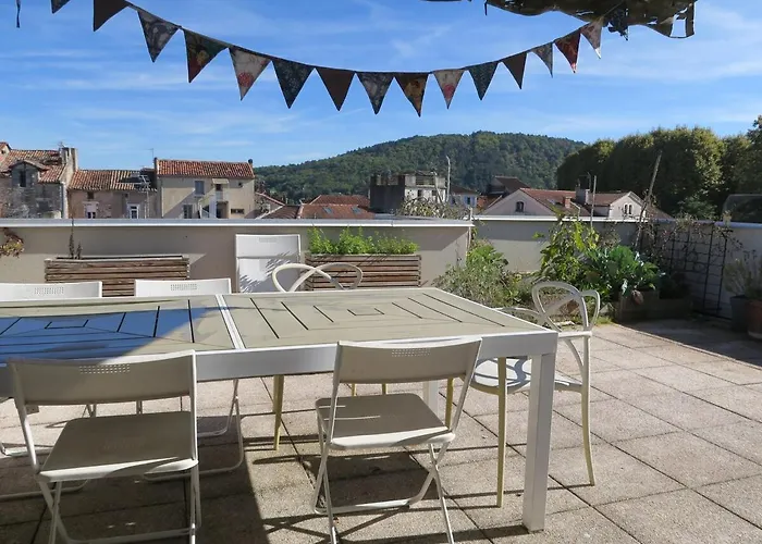 Rooftop 75 M2, Appt 65 M2, 2 Rooms, Coeur Apartment Cahors